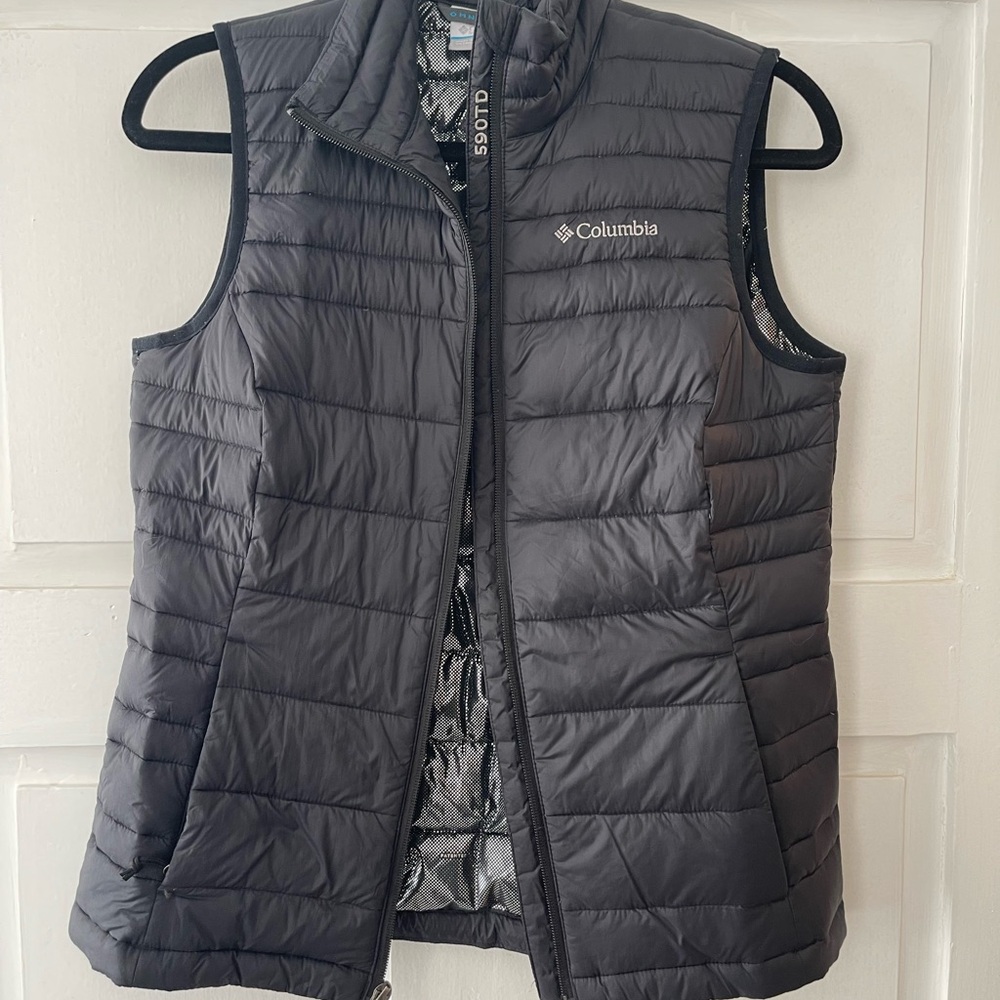 Columbia Black Quilted Vest with Insulation